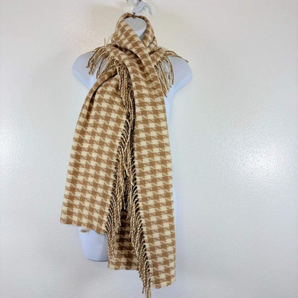 Talbots Made in Italy Houndstooth Wool Blend Fringe Scarf Wrap Preppy Timeless